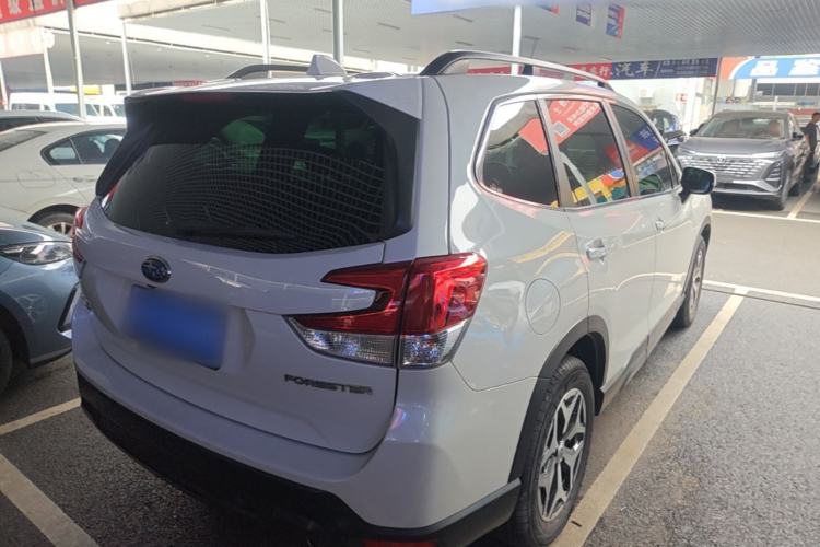 Used Subaru Forester 2020 2.0i Luxury Edition EyeSight Rear Right 45 Deg