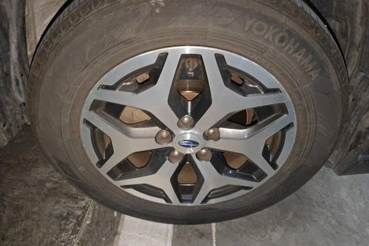 Used Subaru Forester 2020 2.0i Luxury Edition EyeSight Right Front Wheel Hub