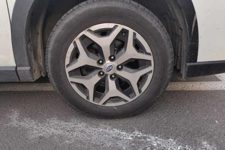 Used Subaru Forester 2020 2.0i Luxury Edition EyeSight Right Front Wheel Hub