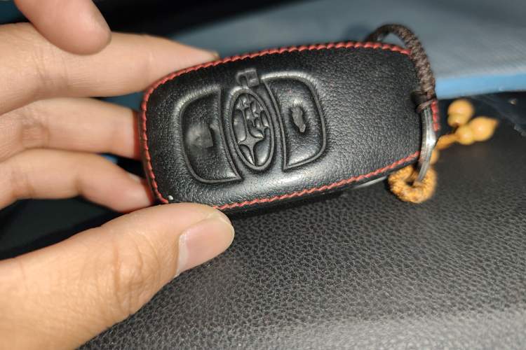 Used Subaru Forester 2020 2.0i Luxury Edition EyeSight Vehicle Key