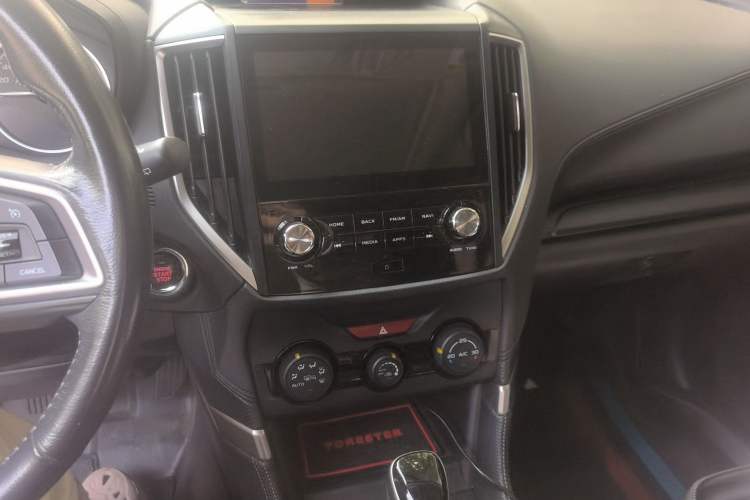 Used Subaru Forester 2021 2.0i Luxury Edition Audio And AC Panel