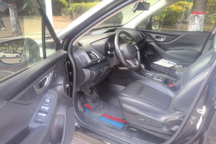 Used Subaru Forester 2021 2.0i Luxury Edition Driver Seat