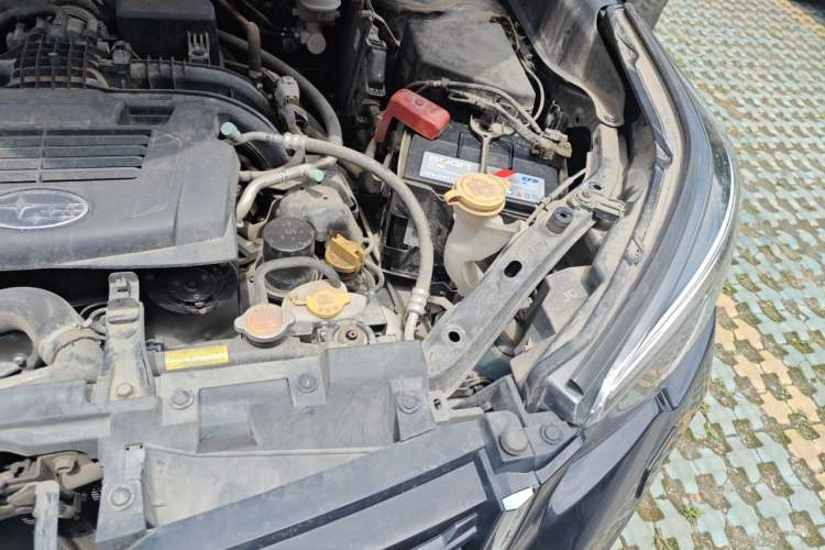 Used Subaru Forester 2021 2.0i Luxury Edition Engine Bay Left