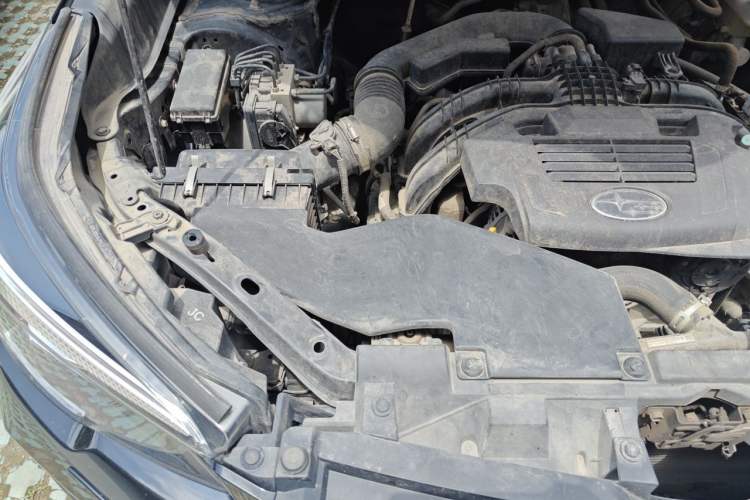 Used Subaru Forester 2021 2.0i Luxury Edition Engine Bay Right