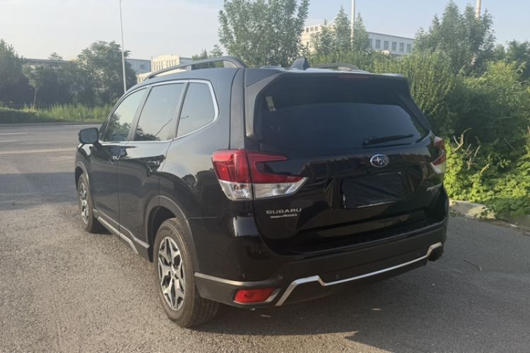Used Subaru Forester 2021 2.0i Luxury Edition EyeSight Exterior 4