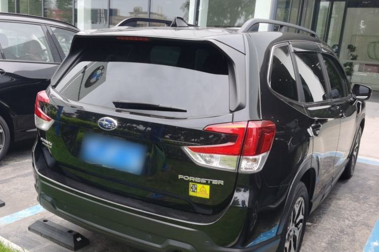 Used Subaru Forester 2021 2.0i Luxury Edition EyeSight Exterior 4