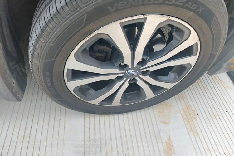 Used Subaru Forester 2021 2.0i Flagship Edition EyeSight Right Front Wheel Hub