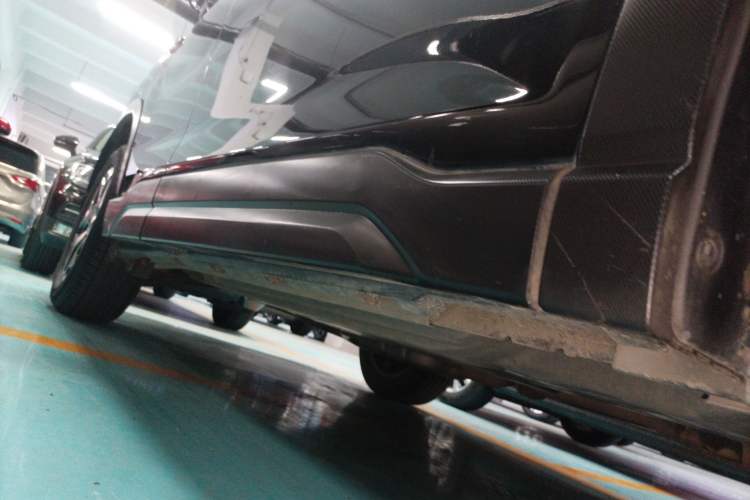 Used Subaru Forester 2021 2.0i Luxury Edition EyeSight Right Side Sill