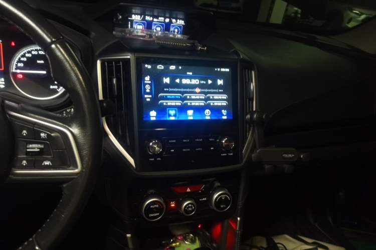 Used Subaru Forester 2021 2.0i Luxury Edition EyeSight Audio And AC Panel