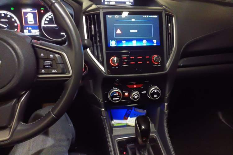 Used Subaru Forester 2021 2.0i Luxury Edition EyeSight Audio And AC Panel