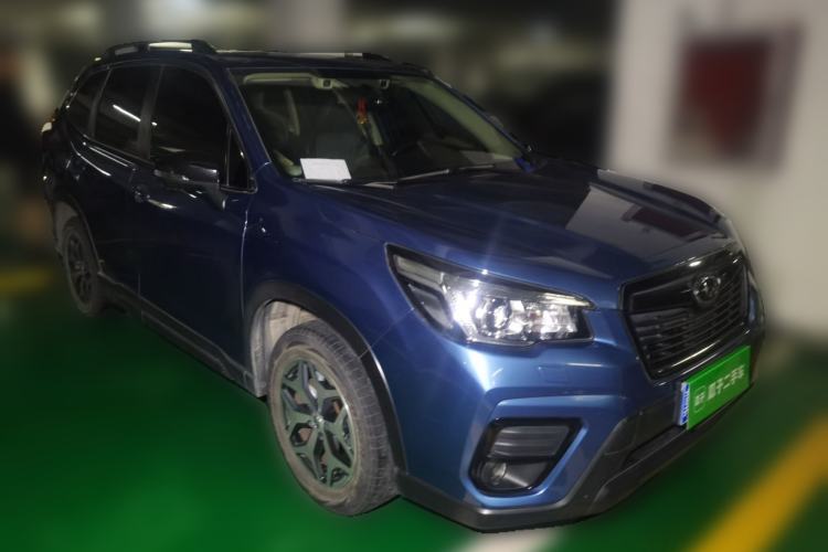 Used Subaru Forester 2021 2.0i Luxury Edition EyeSight Front Right 45 Deg