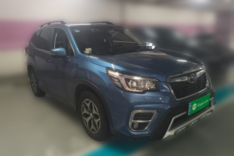 Used Subaru Forester 2021 2.0i Luxury Edition EyeSight Front Right 45 Deg