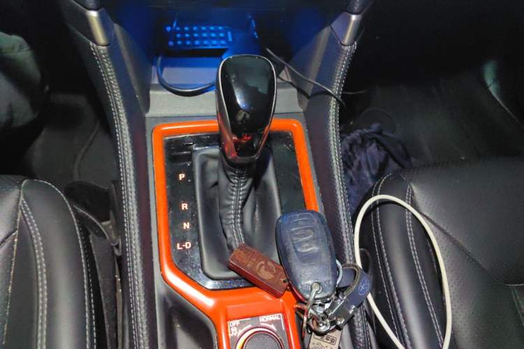 Used Subaru Forester 2021 2.0i Luxury Edition EyeSight Gear Lever