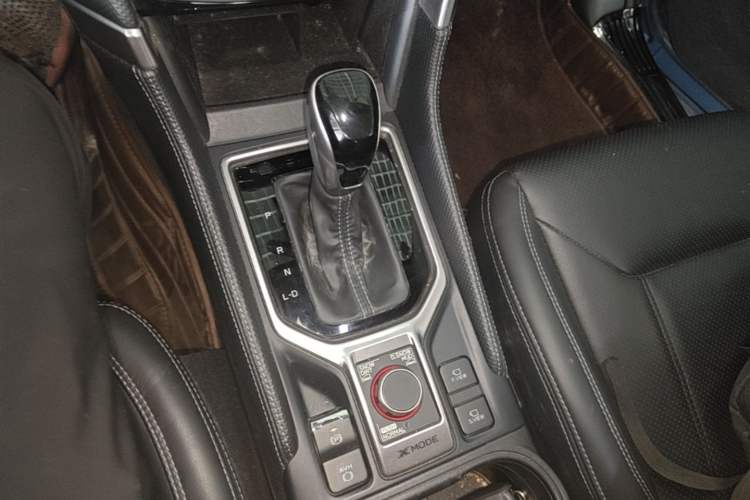 Used Subaru Forester 2021 2.0i Flagship Edition EyeSight Gear Lever