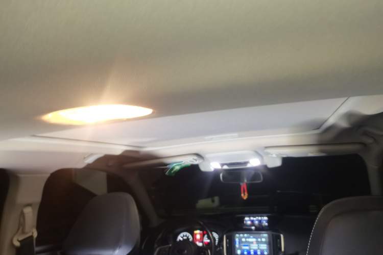 Used Subaru Forester 2021 2.0i Luxury Edition EyeSight Headliner