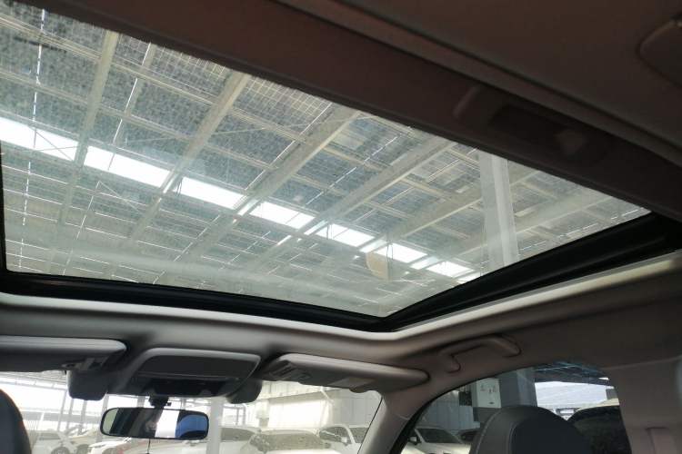 Used Subaru Forester 2021 2.0i Luxury Edition EyeSight Headliner