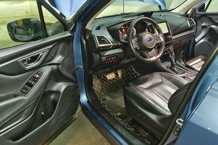 Used Subaru Forester 2021 2.0i Flagship Edition EyeSight Interior 3