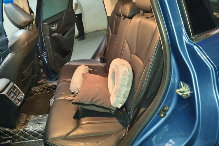 Used Subaru Forester 2021 2.0i Flagship Edition EyeSight Interior 4