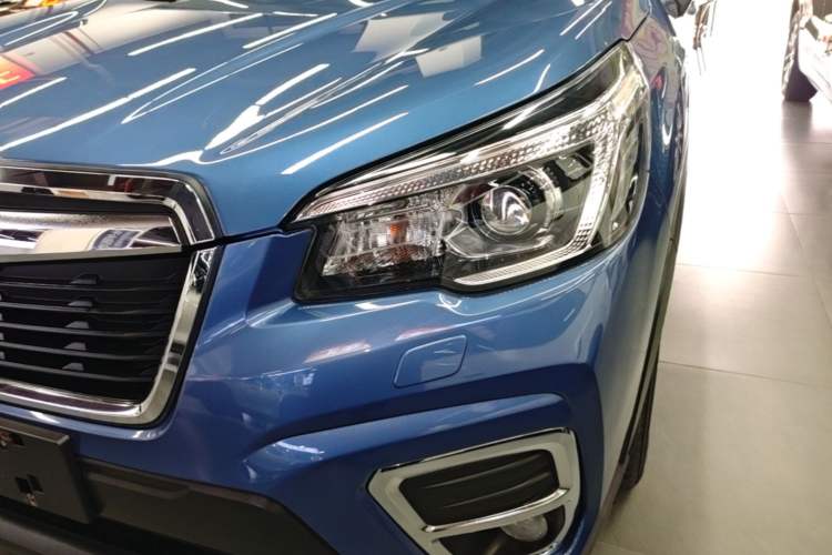 Used Subaru Forester 2021 2.0i Luxury Edition Left Front Headlight