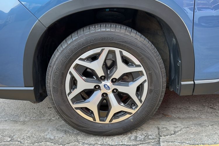 Used Subaru Forester 2021 2.0i Luxury Edition Left Front Wheel Hub