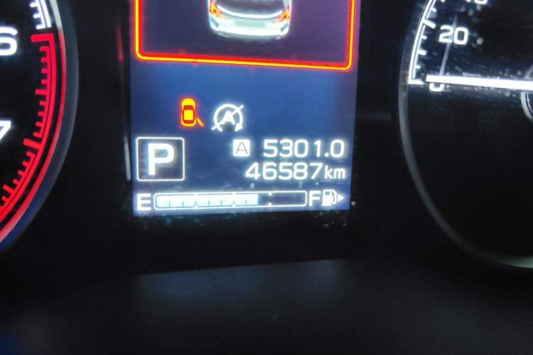 Used Subaru Forester 2021 2.0i Luxury Edition EyeSight Odometer Close Up