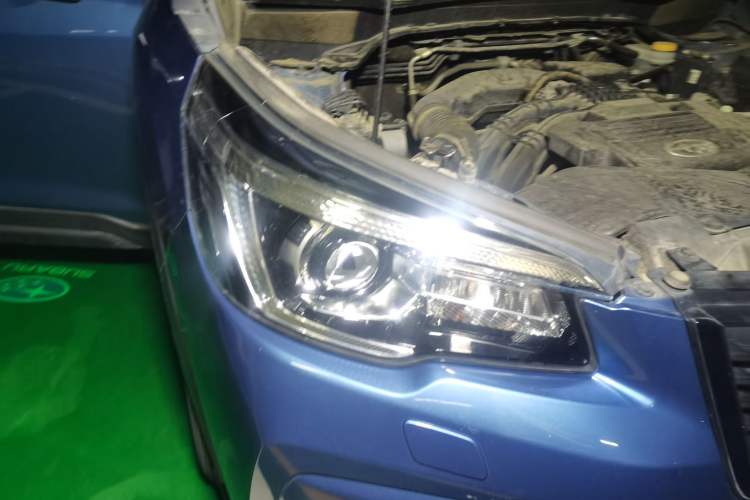 Used Subaru Forester 2021 2.0i Luxury Edition EyeSight Right Front Headlight