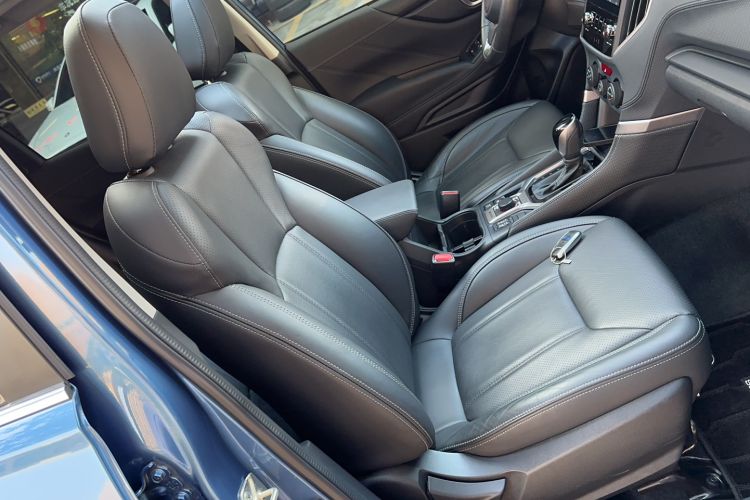 Used Subaru Forester 2021 2.0i Luxury Edition Right Front Seat