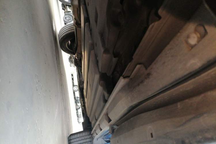 Used Subaru Forester 2021 2.0i Luxury Edition EyeSight Right Side Sill