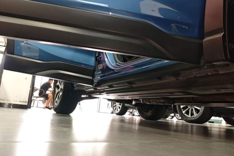 Used Subaru Forester 2021 2.0i Luxury Edition Right Side Sill