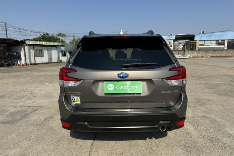 Used Subaru Forester 2021 2.0i Luxury Edition EyeSight Exterior 3