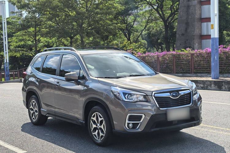 Used Subaru Forester 2021 2.0i Luxury Edition EyeSight Exterior 3