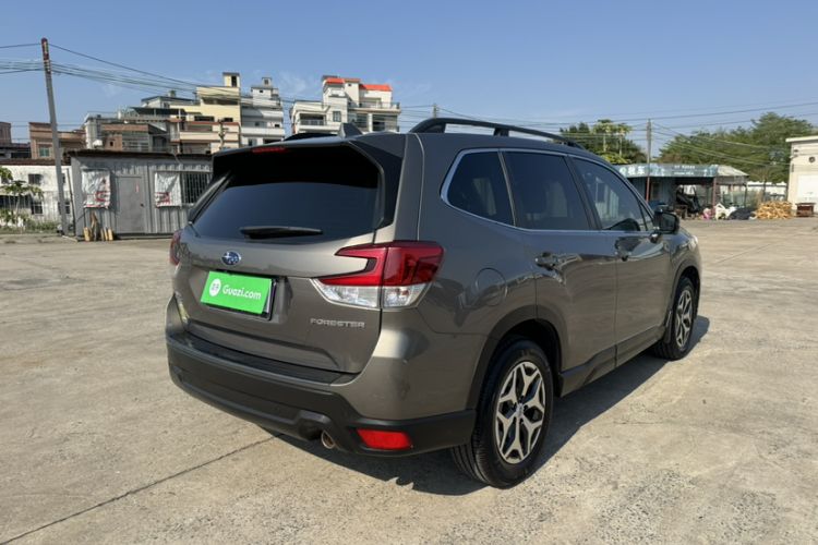 Used Subaru Forester 2021 2.0i Luxury Edition EyeSight Exterior 4