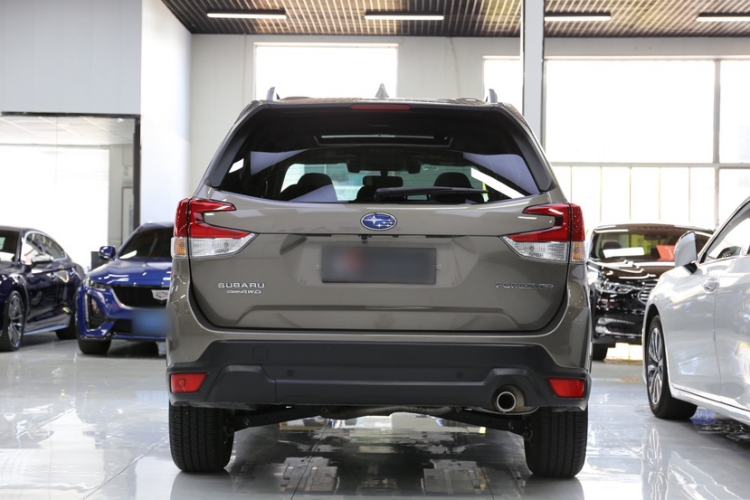 Used Subaru Forester 2021 2.0i Luxury Edition EyeSight Exterior 5