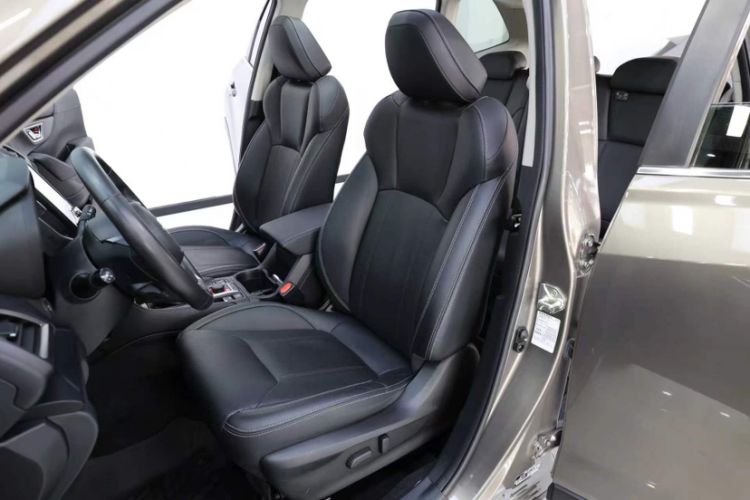 Used Subaru Forester 2021 2.0i Luxury Edition EyeSight Interior 2