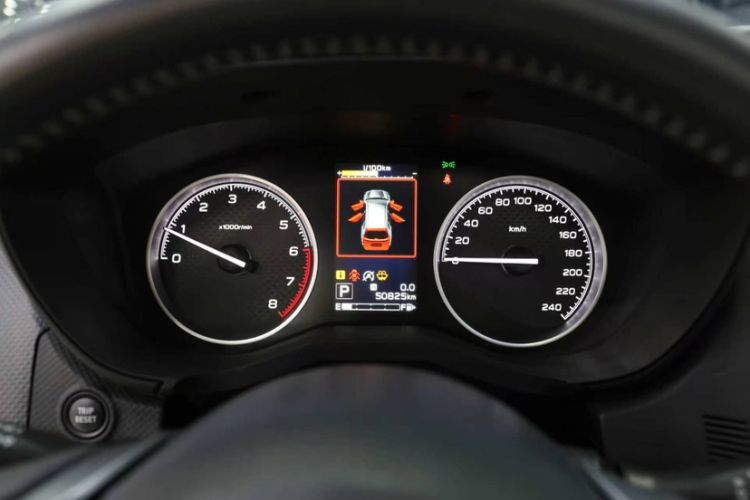 Used Subaru Forester 2021 2.0i Luxury Edition EyeSight Odometer Close Up