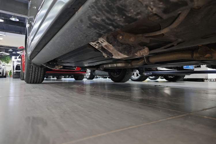Used Subaru Forester 2021 2.0i Luxury Edition Right Side Sill