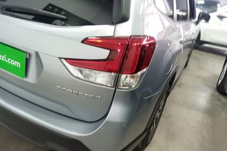 Used Subaru Forester 2021 2.0i Luxury Edition EyeSight Right Rear Taillight