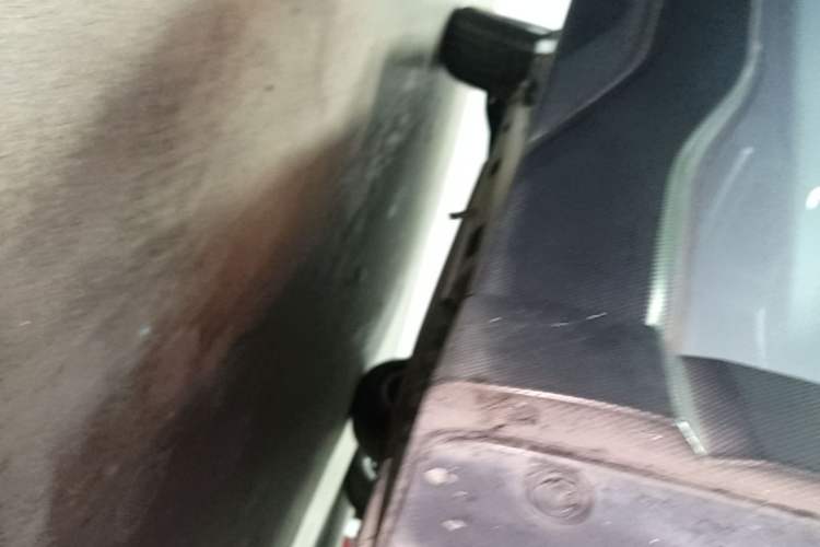 Used Subaru Forester 2021 2.0i Luxury Edition EyeSight Right Side Sill