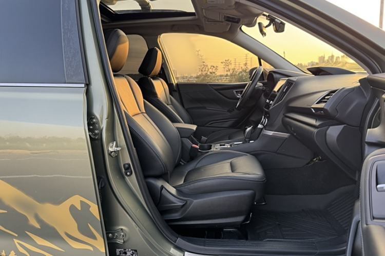 Used Subaru Forester 2021 2.0i Luxury Edition EyeSight Interior 1