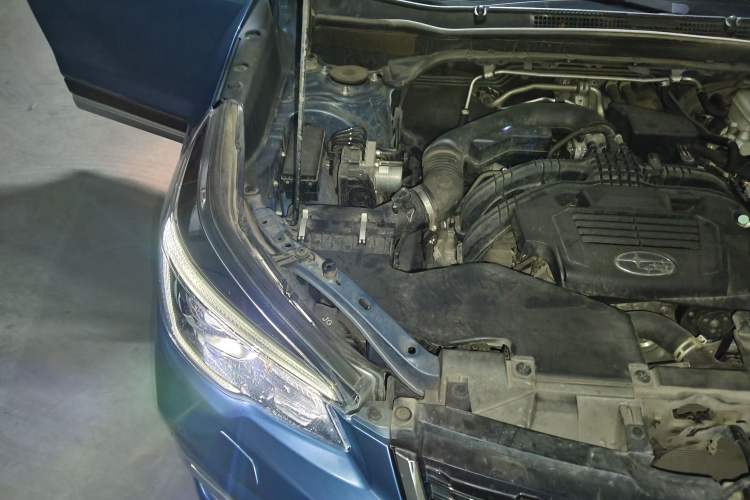 Used Subaru Forester 2021 2.0i Flagship Edition EyeSight Engine Bay Right