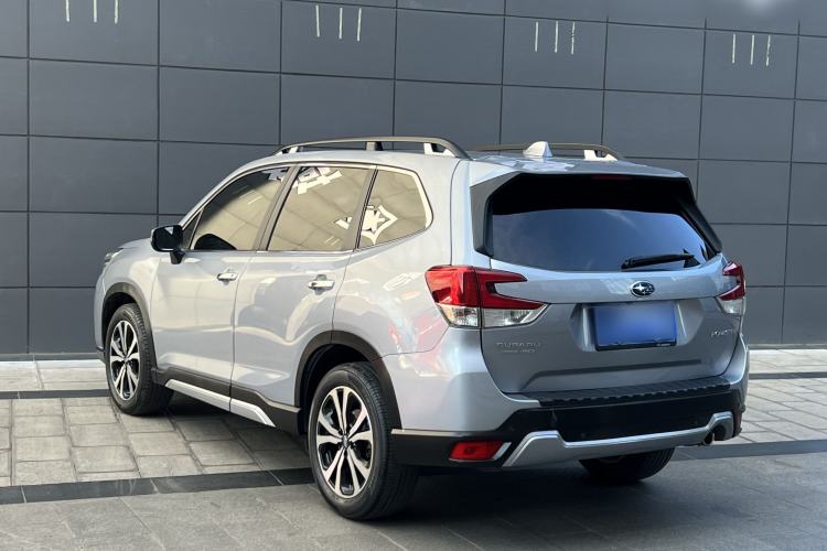 Used Subaru Forester 2021 2.0i Flagship Edition EyeSight Exterior 4