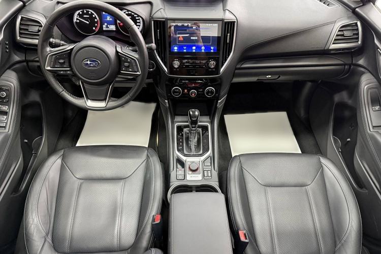 Used Subaru Forester 2021 2.0i Luxury Edition EyeSight Interior 5