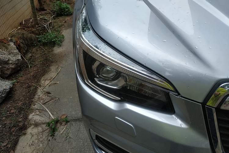 Used Subaru Forester 2021 2.0i Luxury Edition EyeSight Right Front Headlight