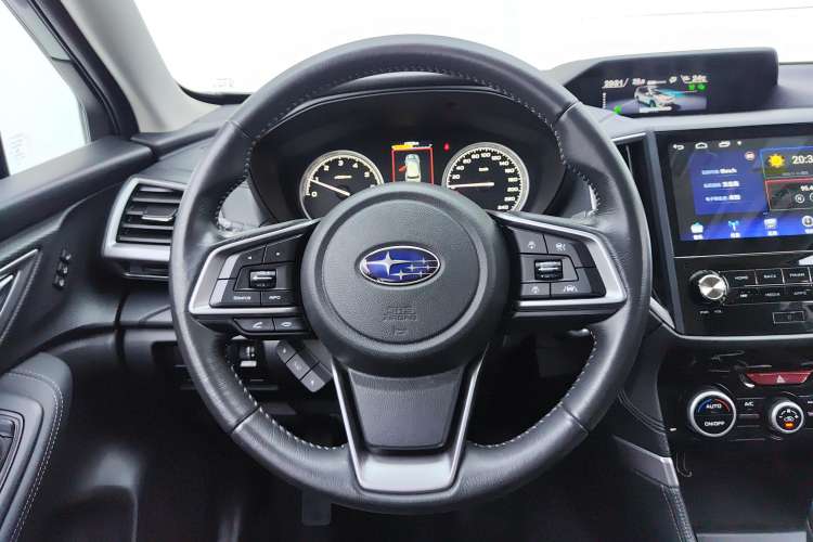 Used Subaru Forester 2021 2.0i Luxury Edition EyeSight Steering Wheel