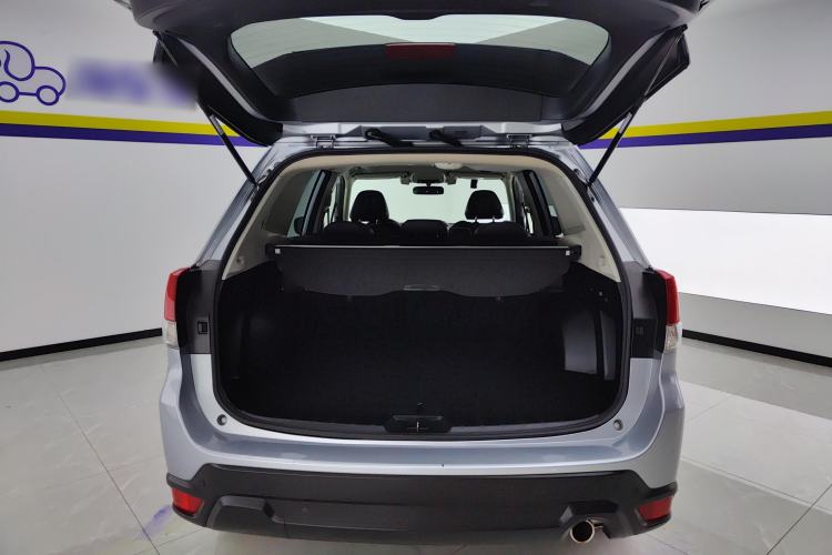 Used Subaru Forester 2021 2.0i Luxury Edition EyeSight Trunk