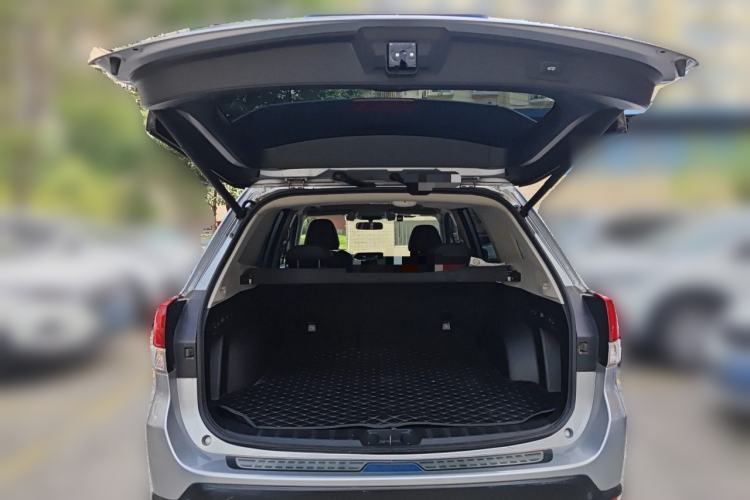 Used Subaru Forester 2021 2.0i Luxury Edition EyeSight Trunk