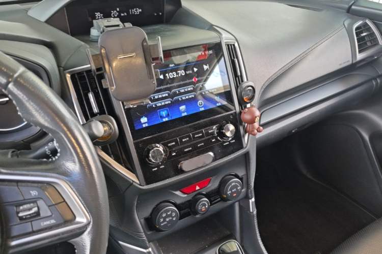 Used Subaru Forester 2021 2.0i Luxury Edition Audio And AC Panel