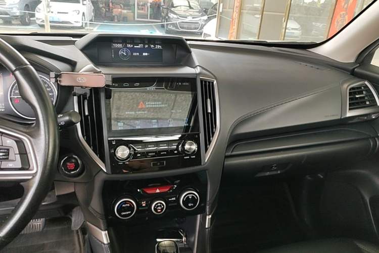 Used Subaru Forester 2021 2.0i Luxury Edition EyeSight Audio And AC Panel