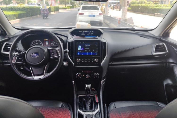 Used Subaru Forester 2021 2.0i Luxury Edition EyeSight Center Console