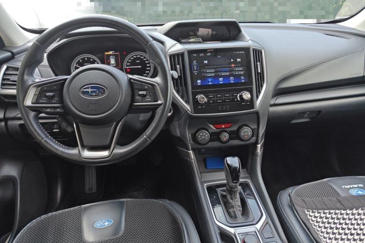 Used Subaru Forester 2021 2.0i Luxury Edition Center Console